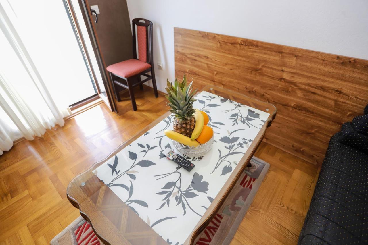 Apartments Cebra 헤르섹 외부 사진